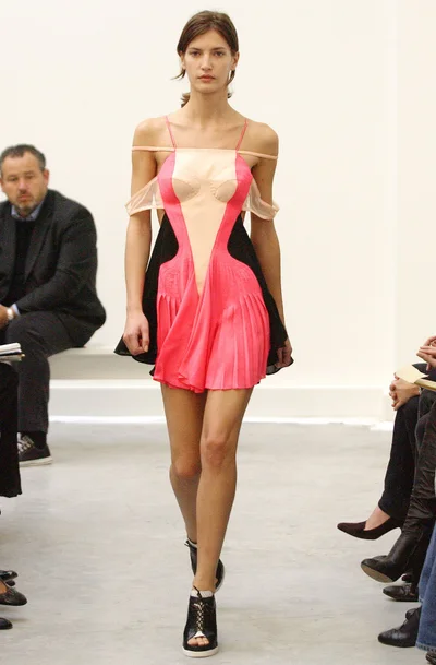 Look 16